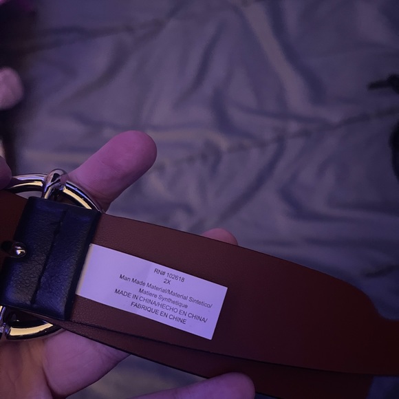 Forever 21 silver buckle belt - Picture 4 of 4